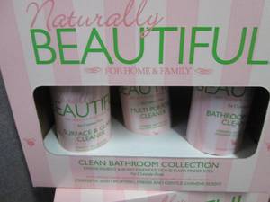 lot 188 image: Naturally Beautiful Clean Bathroom ...