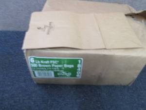 lot 200 image: 500 ct pk - 6 lb Kraft Bags Lunch B...