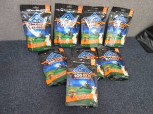lot 35 image: 8- 4.5 oz bags Blue Buffalo Boo Bit...