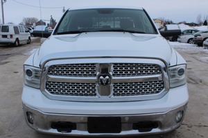 2016 Ram 1500 Laramie Crew Cab 4x4 Eco Diesel - One Owner -