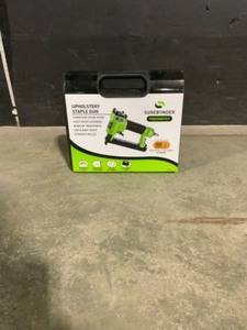 Surebonder Pneumatic Upholstery Stapler with 22-Gauge Upholstery Staples (38 in., 716 in. and 58 in.). See Pictures