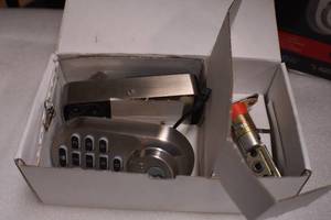 Kwikset Key pad smart lock