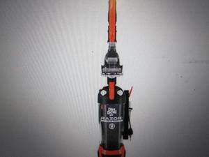 dirt devil razor bagless upright va...