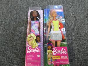lot of 2 barbie dolls ...