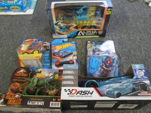 lot of matchbox cars, tank and othe...