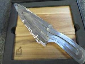 mr.moo 3 pc knife set with wood cut...