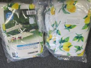 2 lemon 3pc sets of stretch fit pic...
