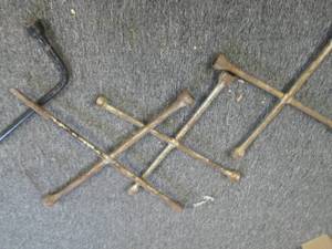 lot of tire irons 34 way and 1 str...