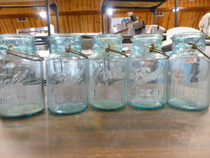 5 Blue Ball Mason Jars