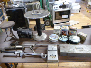 Vintage Metal Items