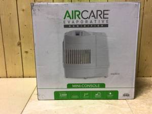 lot 47 image: AIRCARE 2.5 Gal. Evaporative Humidifier for 2,600 sq. ft.