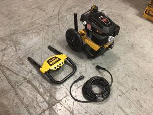 lot 109 image: Dewalt 3300 PSI 2.4 GPM Gas Cold Water Pressure Washer with HONDA GCV200 Engine  missing wand see pictures