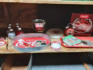 lot 3 image: Coca Cola Trays, Clocks & Coasters