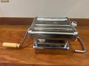 lot 3 image: Vintage Pasta Maker DALIA PASTA MACHINE Great Condition 