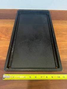 lot 29 image: JENN-AIRE STOVE TOP GRIDDLE