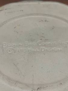 lot 45 image: BROWN BAG COOKIE ART MOLD 1990