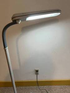 lot 70 image: OttLite Floor Over-Desk Lamp Light - Great Working Condition