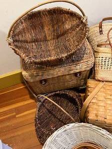 lot 73 image: Lot of Divine Antique Woven Wooden Baskets - Some Primitive Antique Vintage Some With Leather Handles  Love The White Wicker Great Grandmas Laundry Basket - Super Rare