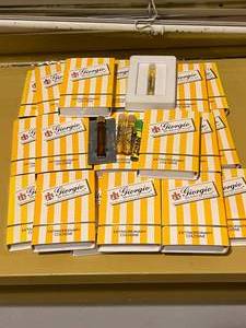 lot 42 image: LOT OF VINTAGE GIORGIO OF BEVERLY HILLS COLOGNE SAMPLES
