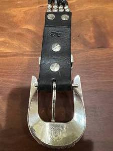 lot 2A image: MATCHING MAKER AS LOT #2 HANDCRAFTED VINTAGE SILVER BLACK BEADED WOMENS CONCHO BELT - EXCELLENT VINTAGE CONDITION