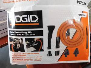lot 72 image: Best Seller RIDGID 1-14 in. Premium Car Cleaning Accessory Kit for RIDGID WetDry Shop Vacuums