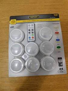 lot 109 image: Defiant 40 Lumens Accent Light Combo with Remote Control (6-Pack)