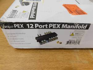 lot 132 image: Apollo 12 in. Brass Ball Valves with 12-Port PEX Manifold
