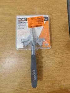 lot 138 image: RIDGID XLT Miter Trim Cutter