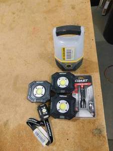 lot 195 image: Assorted lot of lights.