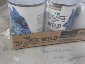 12 pack 13 oz Can Beyond Wild Dog F...