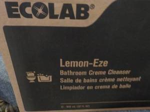 Case of 12 - 32 oz Bottles Ecolab L...