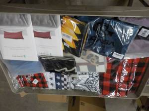 Pillow Cases, and Household Dcor...
