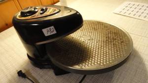 lot 192 image: Pizzazz Presto Oven
