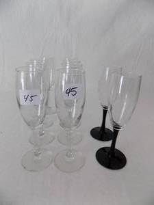 lot 45 image: Lot of Champagne Glasses