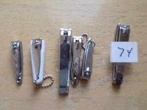 lot 74 image: Lot of Toe Clippers