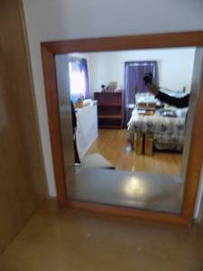lot 106 image: Mirror