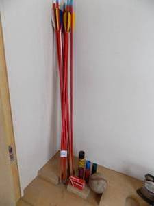 lot 116 image: Wooden Arrows, Baseball, Bbs, & Shot Gun Shells 22s