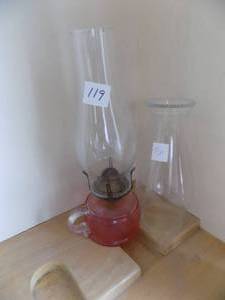 lot 119 image: Antique Handheld Oil Lamp