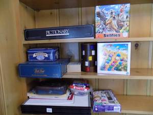 lot 123 image: Lot of Games