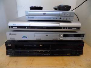 lot 141 image: Lot of DVD & VCR Tape Players