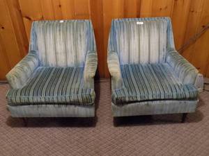 lot 162 image: Vintage Chairs