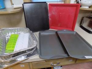 lot 213 image: Lot of Misc. Items