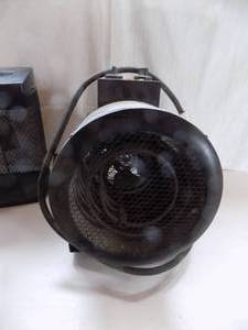 lot 330 image: Remington Electric Heater Fan
