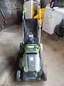 lot 331 image: Greenworks 36V Pushmower