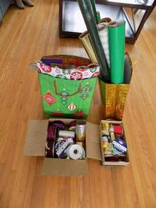 lot 267 image: Lot of Wrapping Paper, Ribbons, Gift Bags