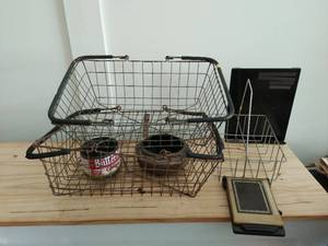 lot 234 image: Collection Of Vintage Dcor And Office Items