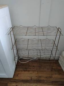 lot 138 image: Vintage Record Shelf