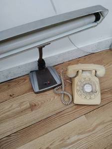lot 179 image: Vintage Office Lot