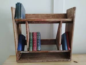 lot 84 image: Vintage Bookshelf