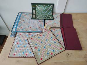 lot 80 image: Collection of Vintage Game Boards and Cards